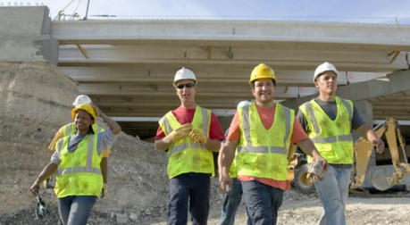 Urgently Hiring Construction Workers: High Salary and Stable Job Opportunities Await You!